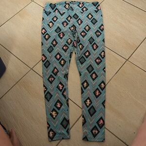 Lularoe Minnie Mouse leggings, tall & curvy